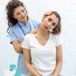 فیزیوتراپی در منزل توسطخانم در در توانهاب